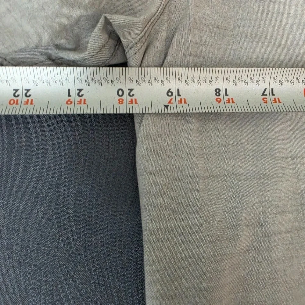 The North Face Color Block Mens Short Sleeve Button Down Shirt Gray Size Medium